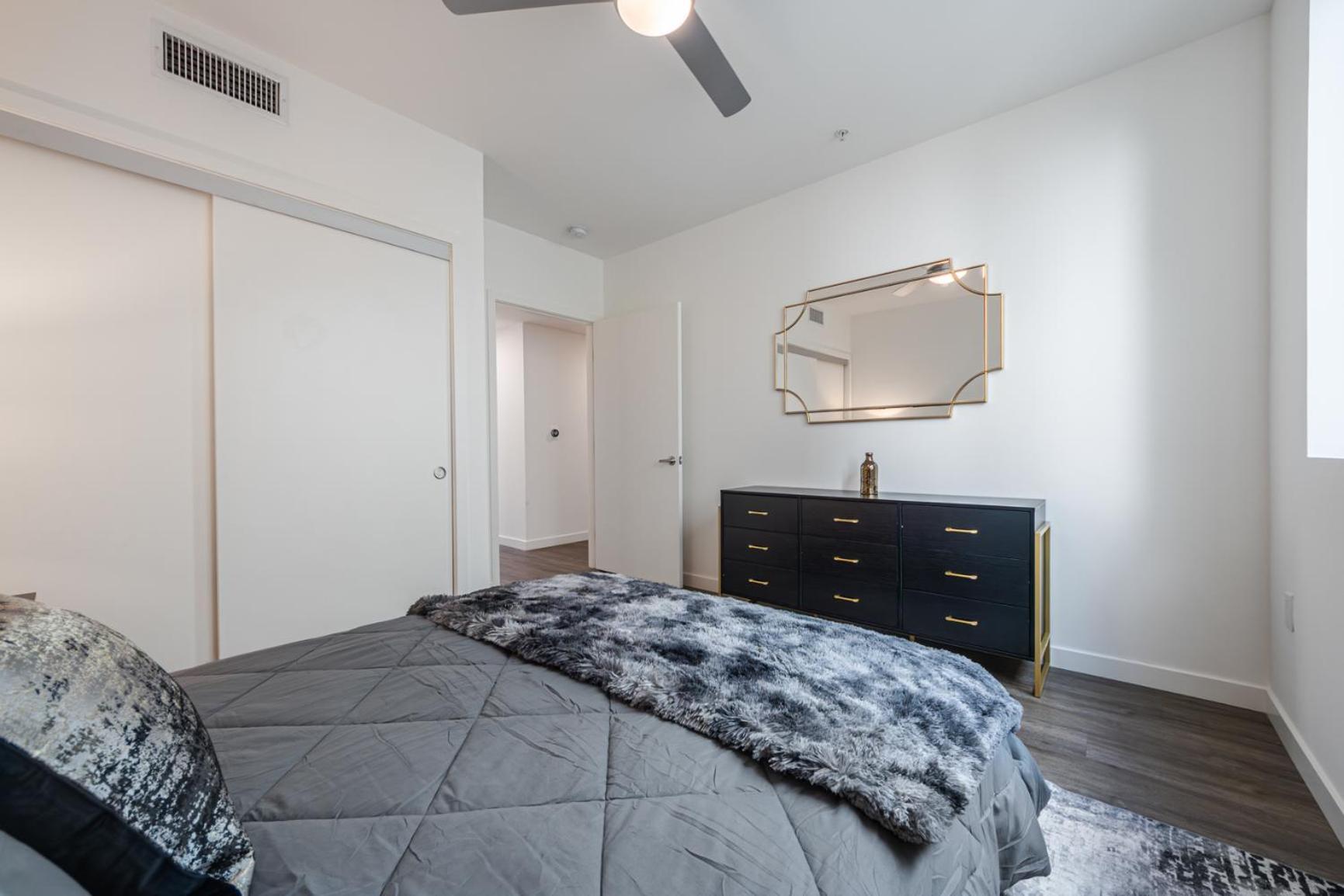 3br Near Santa Monica Pier Apartment Los Angeles